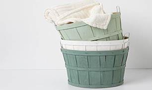 Customize orchard baskets with Vintage Decor Paint